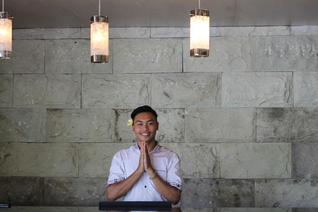 Kuta Indah Hotel Eksteriør billede