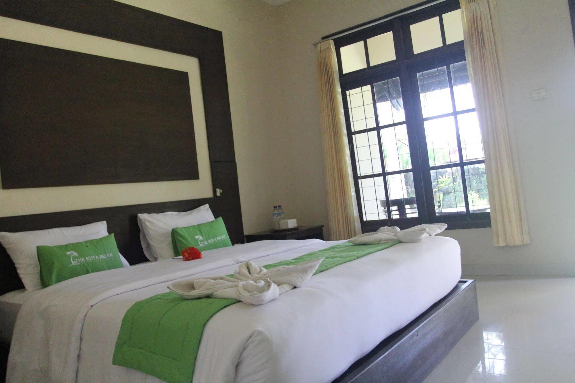 Kuta Indah Hotel Eksteriør billede