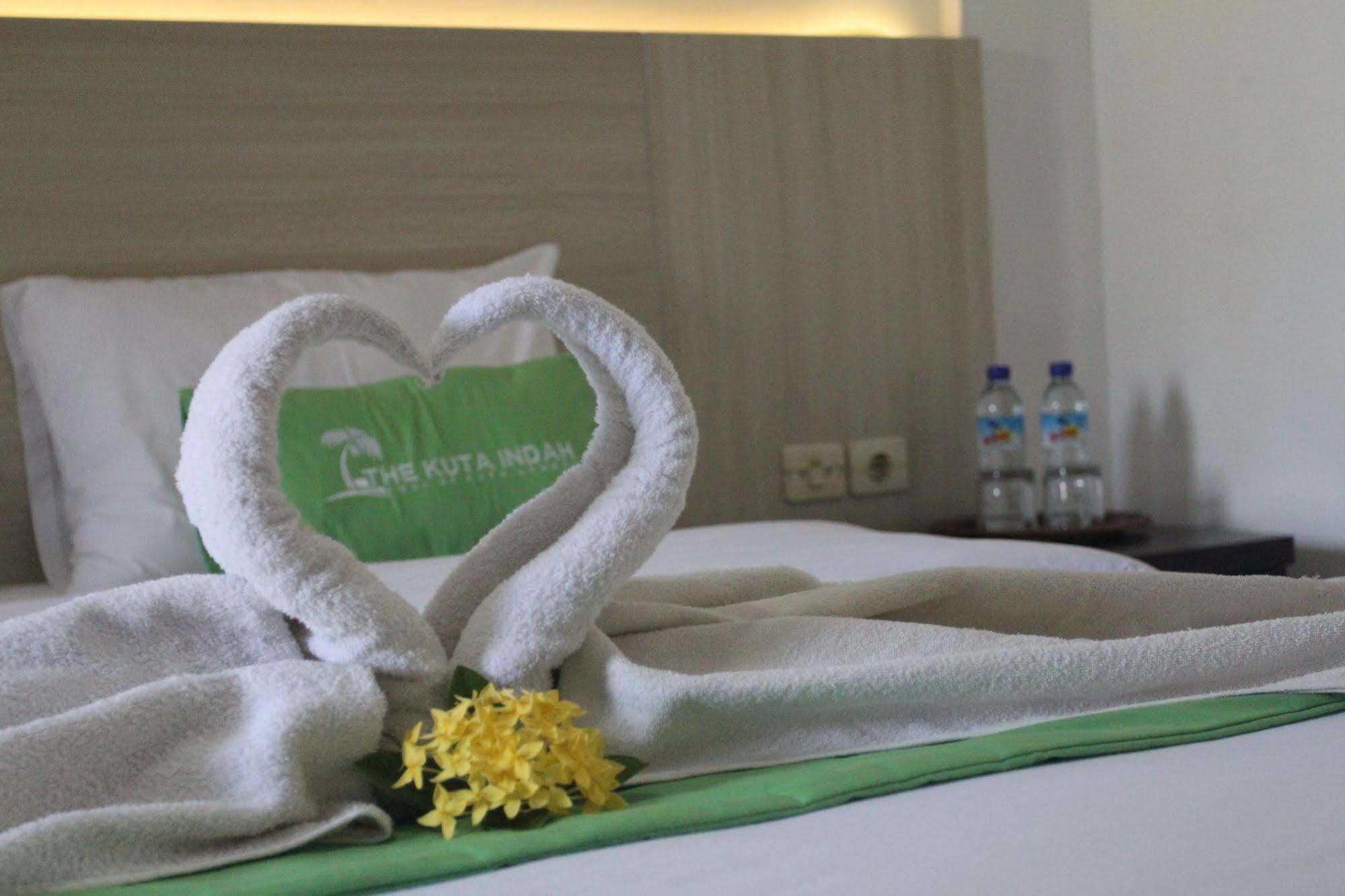 Kuta Indah Hotel Eksteriør billede