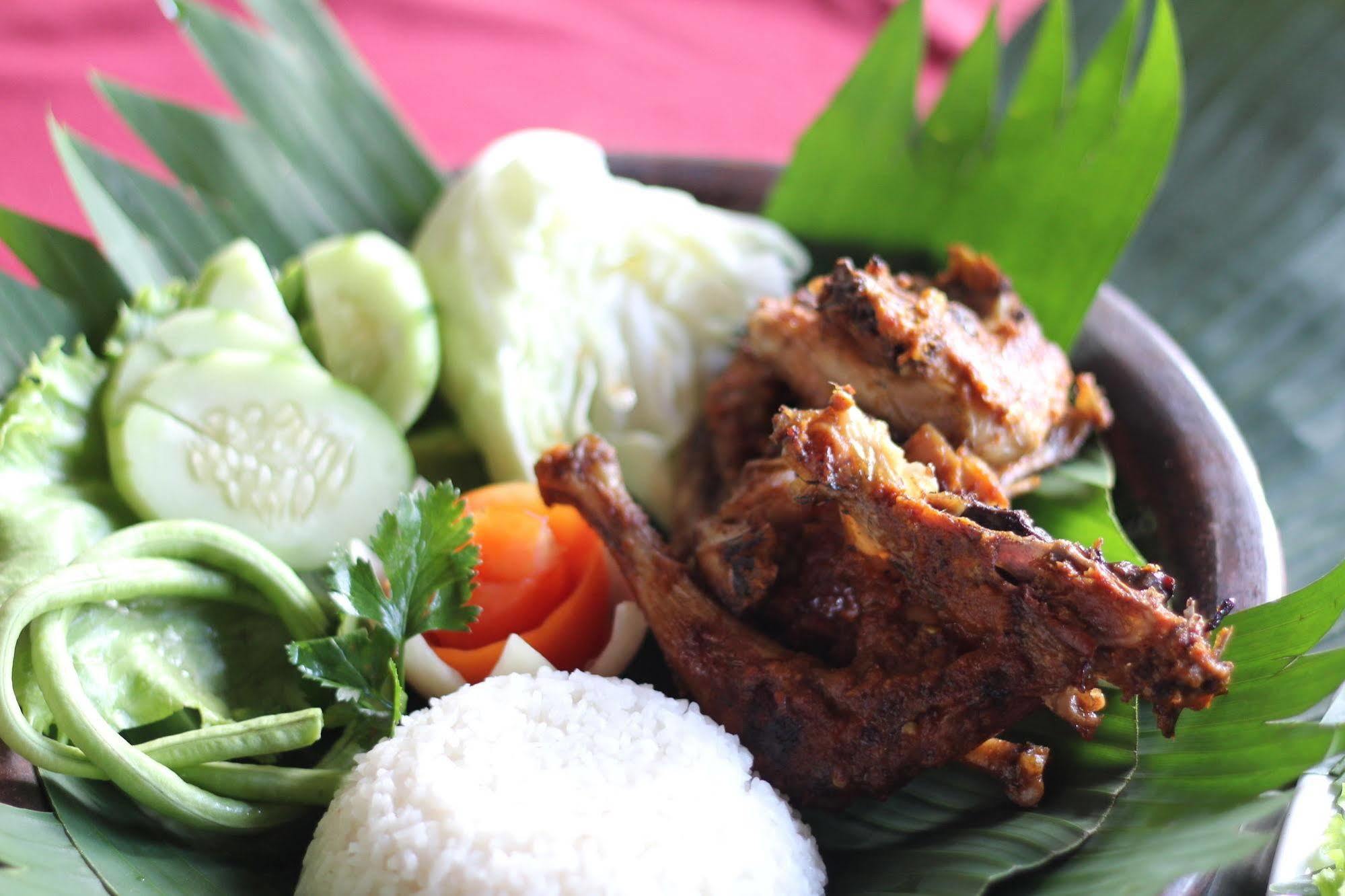 Kuta Indah Hotel Eksteriør billede