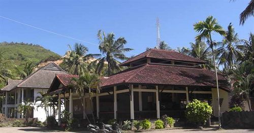 Kuta Indah Hotel Eksteriør billede